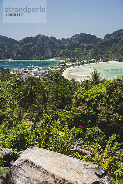 Thailand  Andamanisches Meer  Blick auf Ko Phi Phi Phi Island