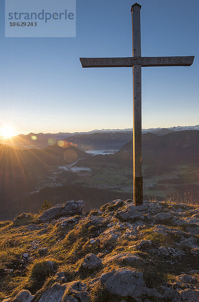 Österreich  Tirol  Kufstein  Blick vom Pendling bei Sonnenaufgang