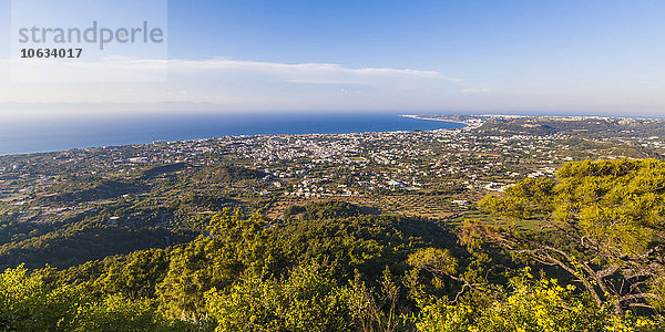 Griechenland  Dodekanes  Rhodos  Blick vom Filerimos Berg über die Nordwestküste