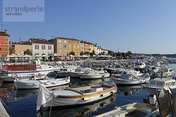 Am Hafen von Rovinj  Altstadt  Istrien  Kroatien  Europa
