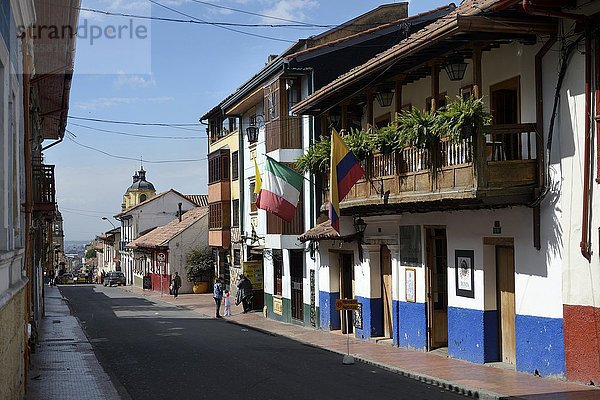 Straßenzug in der Altstadt  La Candelaria  Bogotá  Kolumbien  Südamerika