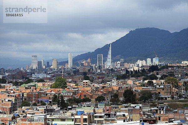 Ausblick auf Hochhäuser  Stadtzentrum  Bogotá  Kolumbien  Südamerika