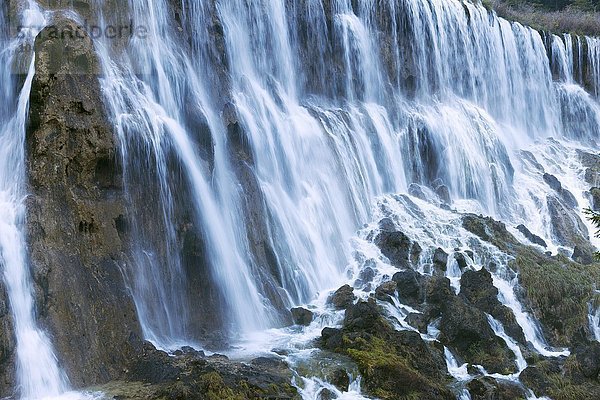 Wasserfälle von Nuorilang  Jiuzhaigou-Nationalpark  Provinz Sichuan  China  Asien