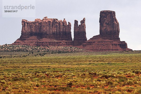 Felsformation  Stagecoach  Monument Valley Navajo Tribal Park  Utah  USA  Nordamerika