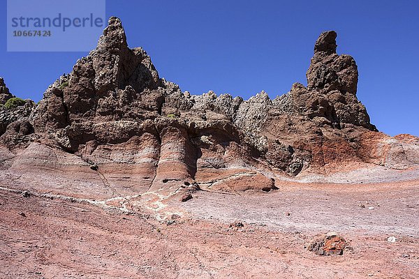 Farbige Felsformation der Roques de Garcia  Teide-Nationalpark  UNESCO Weltnaturerbe  Teneriffa  Spanien  Europa