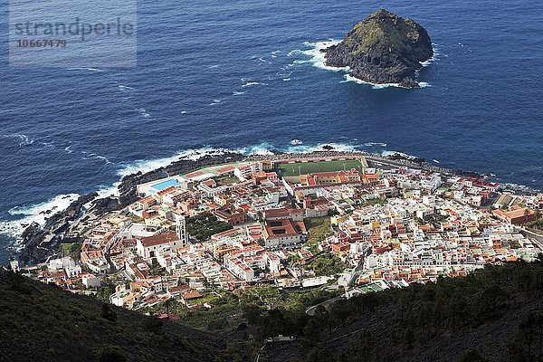 Ausblick vom Mirador de Garachico auf Garachico  Teneriffa  Kanarische Inseln  Spanien  Europa