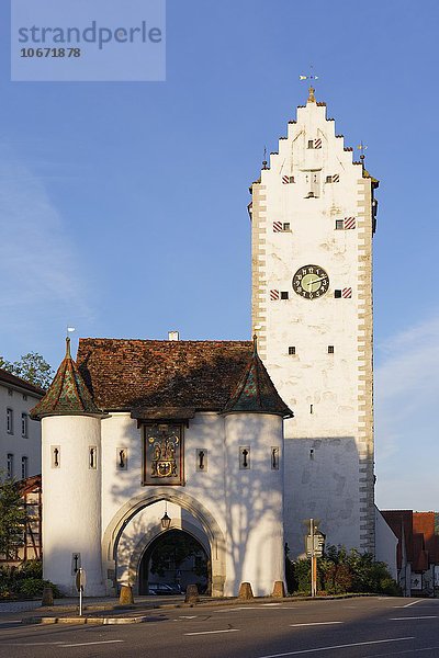Oberes Tor mit Wachturm  Pfullendorf  Linzgau  Oberschwaben  Baden-Württemberg  Deutschland  Europa