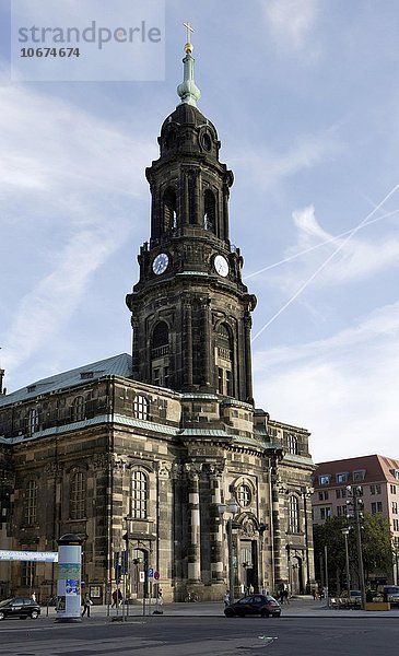 Kreuzkirche auf dem Altmarkt in der Altstadt von Dresden  Sachsen  Deutschland  Europa