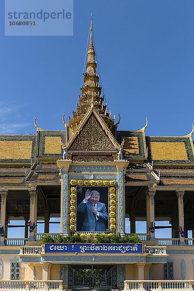 Preah Thineang Chan Chhaya  Moonlight Pavillion  Detail mit Portrait von König Norodom Sihanouk  Chan Chaya  Königspalast  Phnom Penh  Kambodscha  Asien