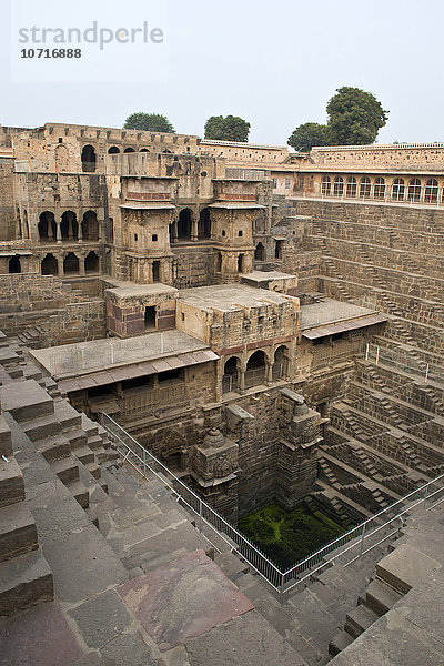 Indien  Rajasthan  Abhneri  Wassertank