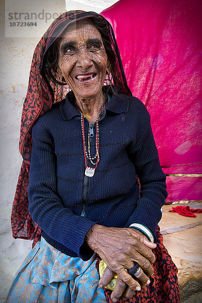 Indien  Rajasthan  Jaisalmer  Frau