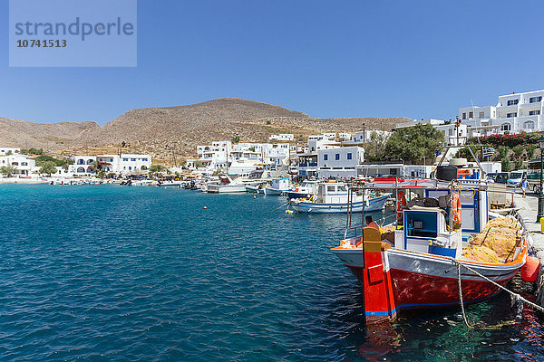 Griechenland  Kykladen  Insel Folegandros  der Hafen