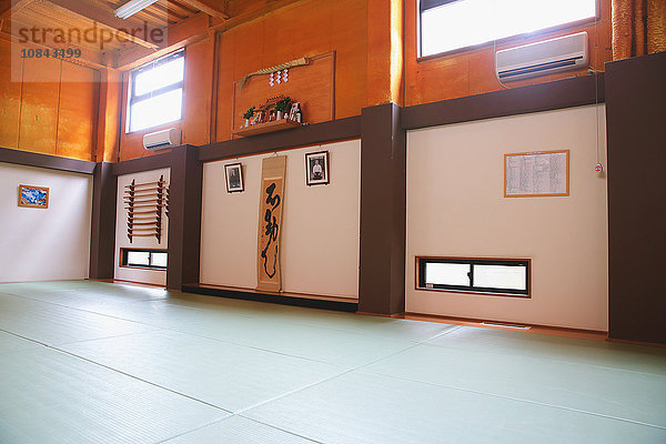 Japanisches Aikido traditionelles Dojo