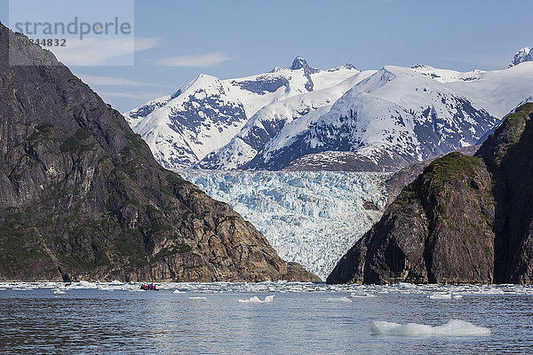 Aussicht auf den südlichen Sawyer-Gletscher in der Tracy Arm-Fords Terror Wilderness Area im Südosten Alaskas  Vereinigte Staaten von Amerika  Nordamerika