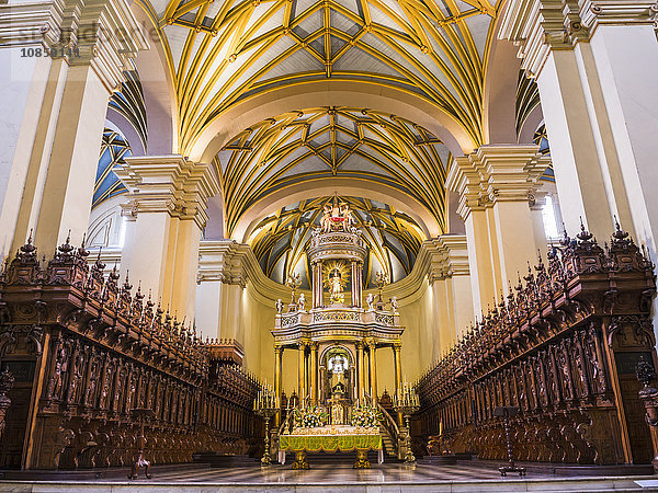 Basilika Kathedrale von Lima innen  Plaza de Armas (Plaza Mayor)  Lima  Provinz Lima  Peru  Südamerika