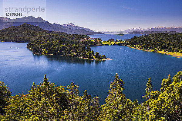 Lago Perito Moreno Oeste auf der Minirunde von San Carlos de Bariloche  Provinz Rio Negro  Patagonien  Argentinien  Südamerika