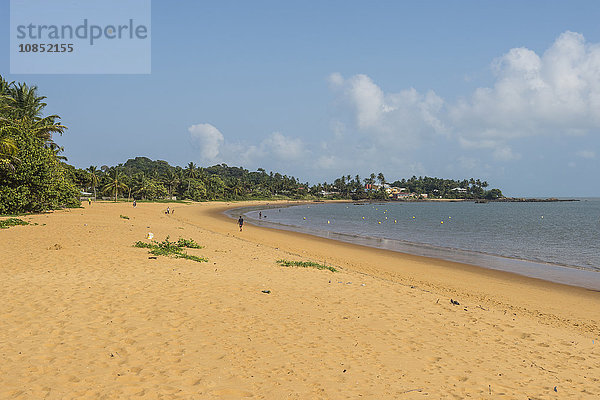 Strand von Montjoly  Cayenne  Französisch-Guayana  Departement Frankreich  Südamerika