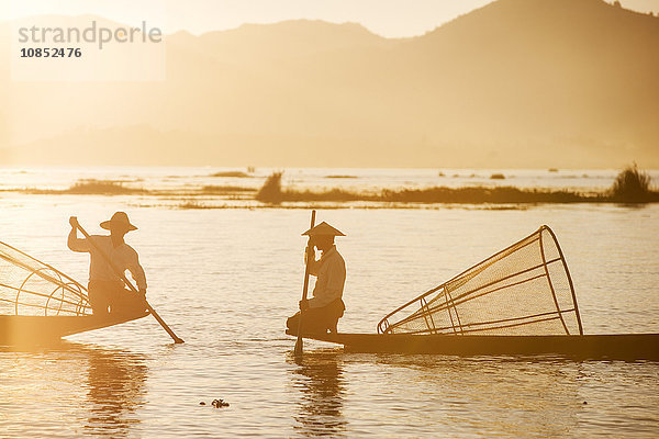 Traditioneller Fischer am Inle-See  Shan-Staat  Myanmar (Birma)  Asien