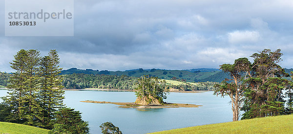 Flussmündung bei Snells Beach  Region Auckland  Nordinsel  Neuseeland  Pazifik