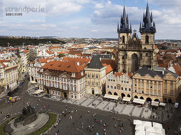Altstädter Ring (Staromestske Namesti) und Tyn-Kirche  Prag  Tschechische Republik  Europa