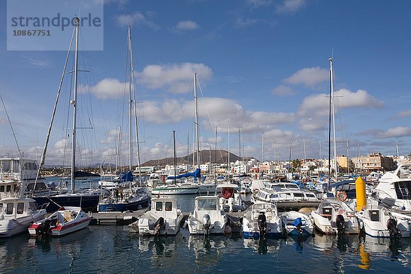 Hafen von Corralejo  Insel Lobos  Nationalpark Corralejo-Dünen  Fuerteventura  Kanarische Inseln  Spanien