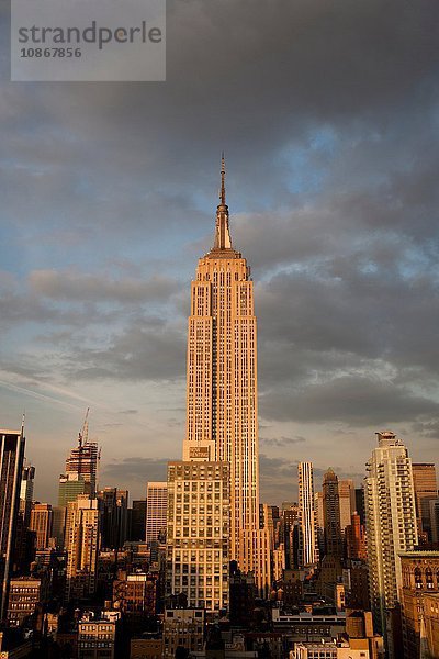 Empire State Building  Manhattan  New York City  USA