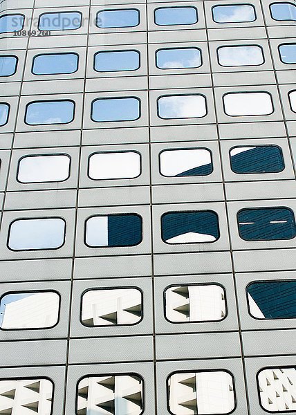 Moderne Gebäudefassade in Hongkong