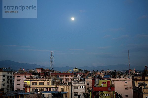 Vollmond über Kathmandu  Nepal