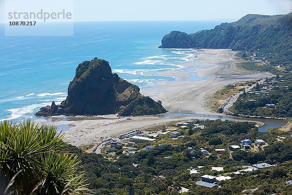 Blick auf Strand und Küste Karekare  Auckland  Neuseeland