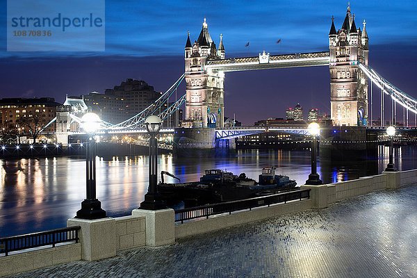 Tower Bridge  London  Großbritannien