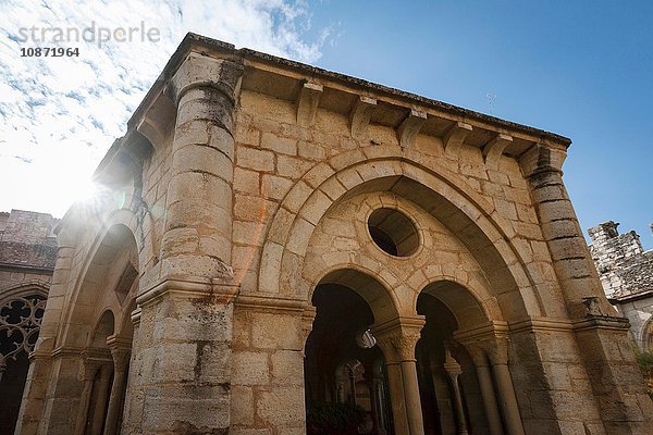 Kreuzgang  Zisterzienserkloster  Santes Creus  Aiguamurcia  Katalonien  Spanien
