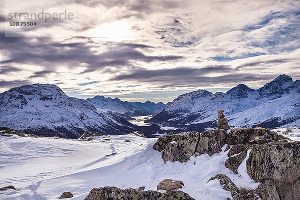 Winterlandschaft  Engadin  Schweiz