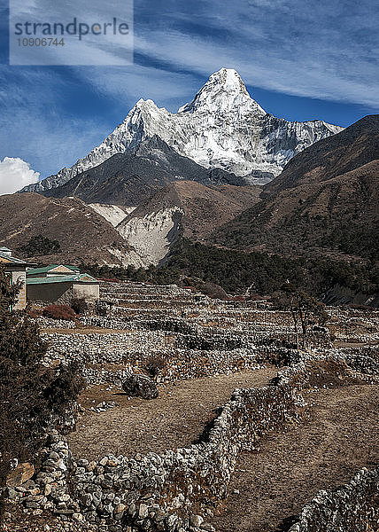 Nepal  Himalaya  Pangboche  Everest  Solo Khumbu  Ama Dablam from Pangboche