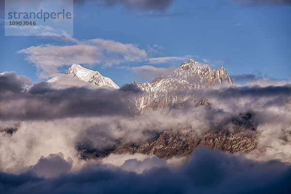 Nepal  Annapurna  Muktinath  Nilgiri Himal