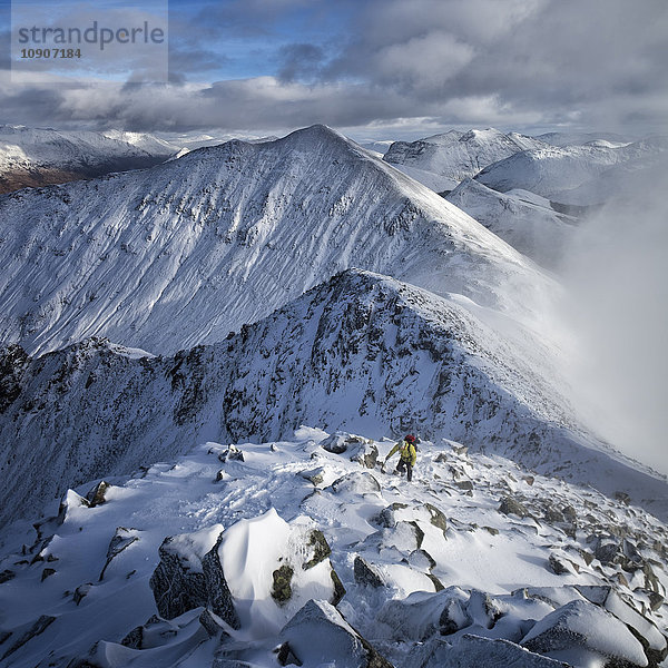 Schottland  Glencoe  Beinn a'Bheithir  Bergsteigen im Winter