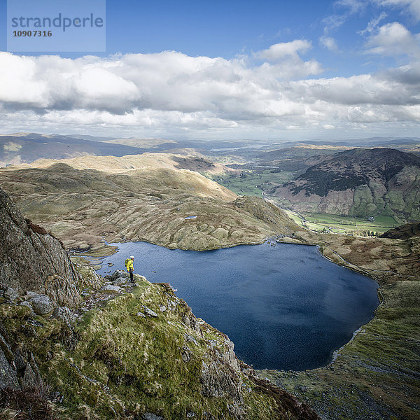 England  Cumbria  Lake District  Langdale  Pavey Ark und Stickle Tarn  Jack's Rake  Kletterer