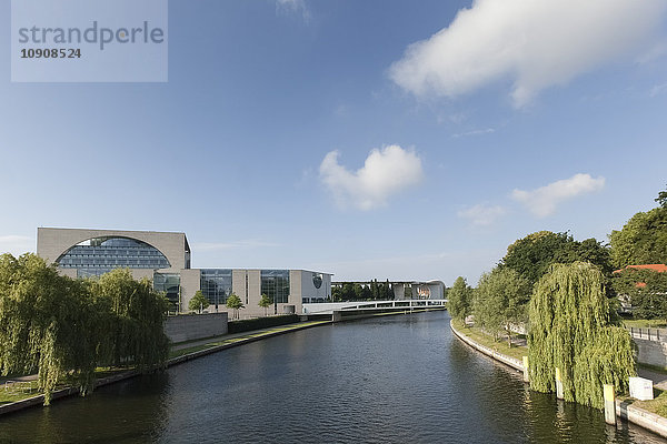 Deutschland  Berlin  Regierungsgebäude an der Spree