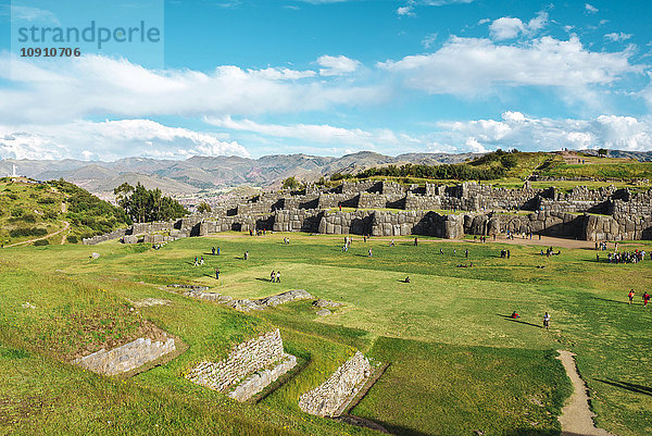 Peru  Cusco  Blick auf Saksaywaman