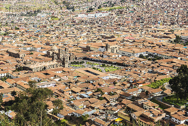 Peru  Cusco  Blick auf die Stadt mit Plaza de Armas im Zentrum