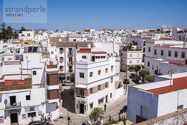 Spanien  Andalusien  Tarifa  Stadtbild mit weißen Häusern