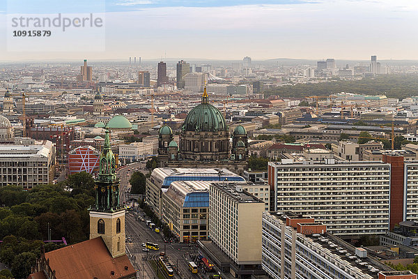 Deutschland  Berlin  Stadtansicht mit Berliner Dom