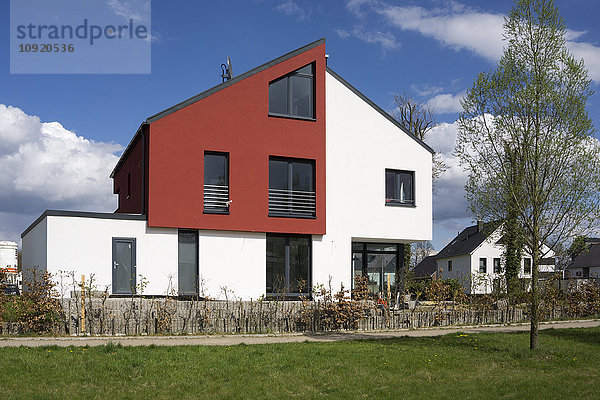Deutschland  Dortmund  modernes Einfamilienhaus