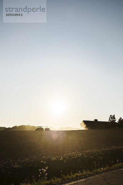 Traktor auf dem Feld