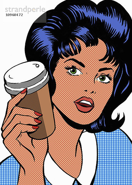 Portrait einer redenden Frau mit Coffee to go-Becher