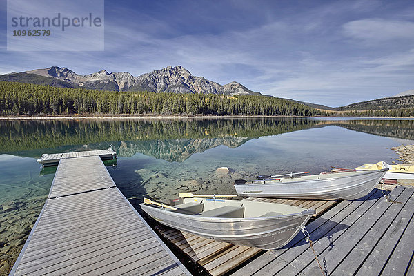 Patricia Lake ist ein See im Jasper National Park  in der Nähe der Stadt Jasper; Alberta  Kanada'.