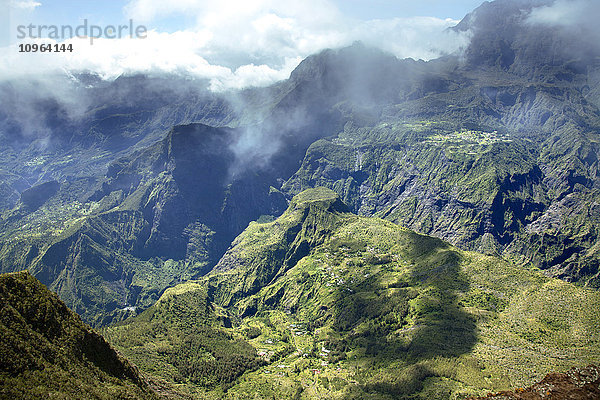 Panorama des Cirque de Mafate; Insel La Réunion  Frankreich'.