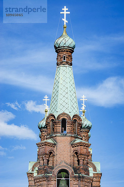 Kirchturm und Kreuz einer orthodoxen Kirche; Tampere  Finnland
