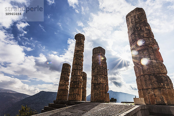 Apollo-Tempel; Delphi  Griechenland'.