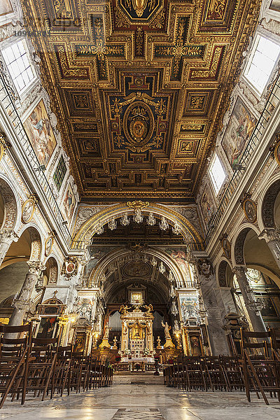Basilika St. Maria vom Himmelsaltar; Rom  Italien'.