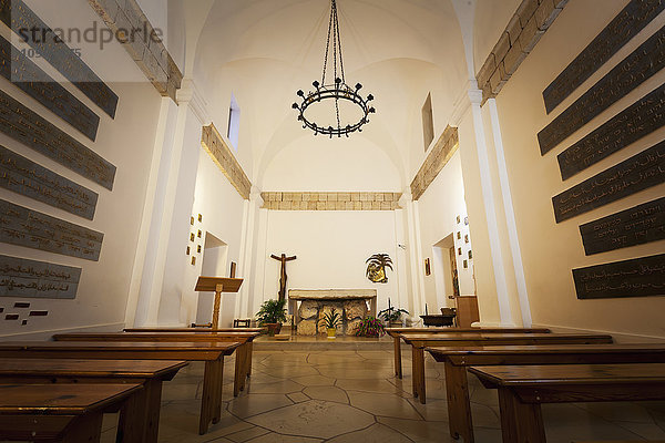 Innenraum einer Kirche  Orden der Unbeschuhten Karmeliter; Israel'.